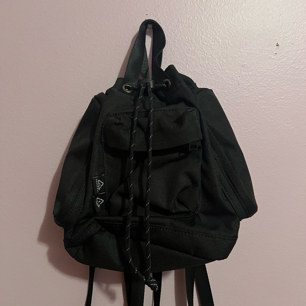 Doughnut pyramid tiny backpack